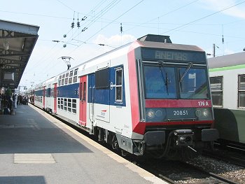 gfer03.jpg (26277 octets)